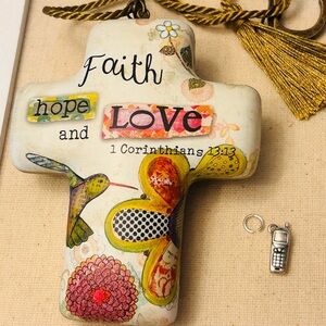 Retired James Avery cell phone charm